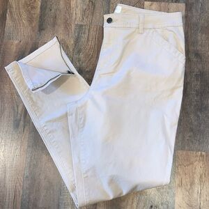 Talbots High Rise Skinny Khakis with Ankle Zipper closure’s.  Size 10.